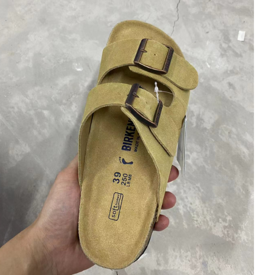二扣栗色/牛反绒 二扣栗色/牛反绒