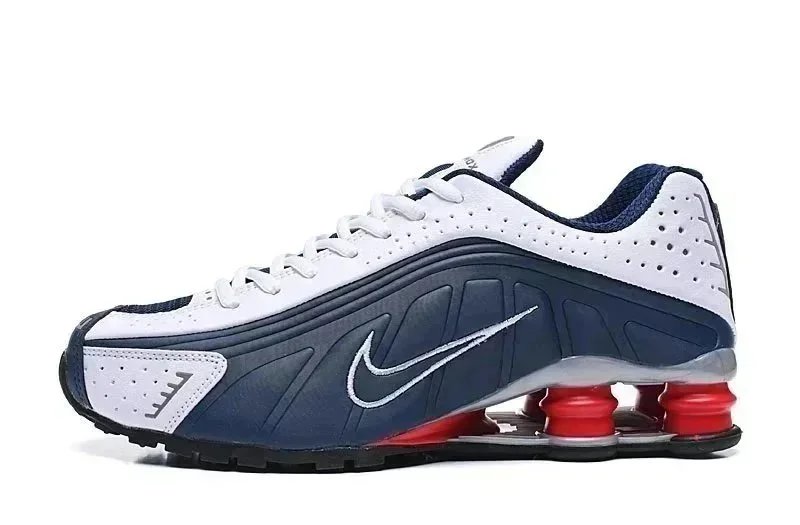 32 32