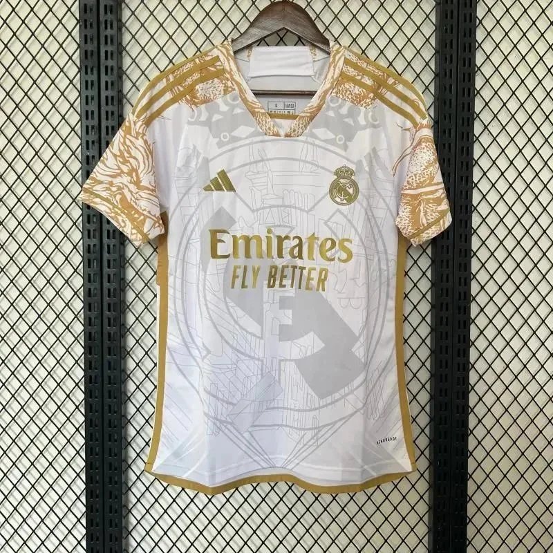 皇马概念白色 皇马概念白色
