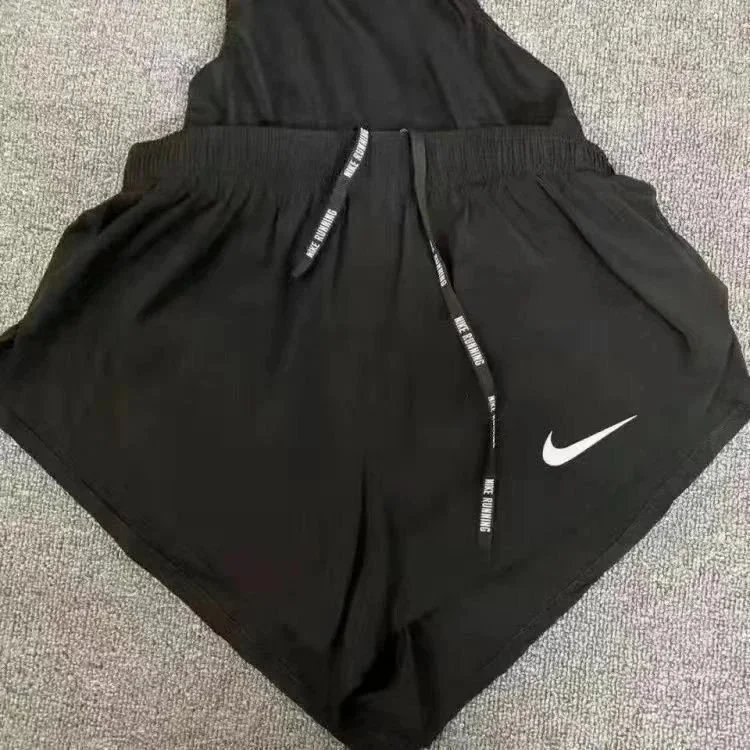 单勾三分裤 单勾三分裤